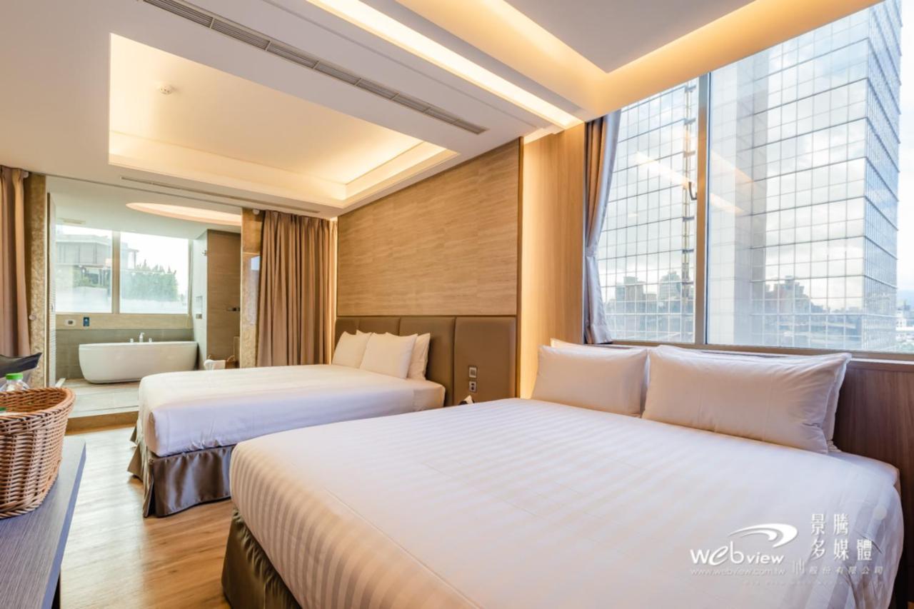玩行旅台北館 Hotel ไทเป ภายนอก รูปภาพ