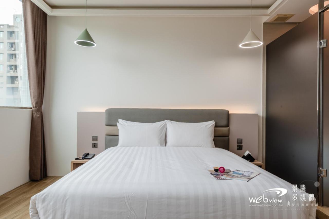 玩行旅台北館 Hotel ไทเป ภายนอก รูปภาพ
